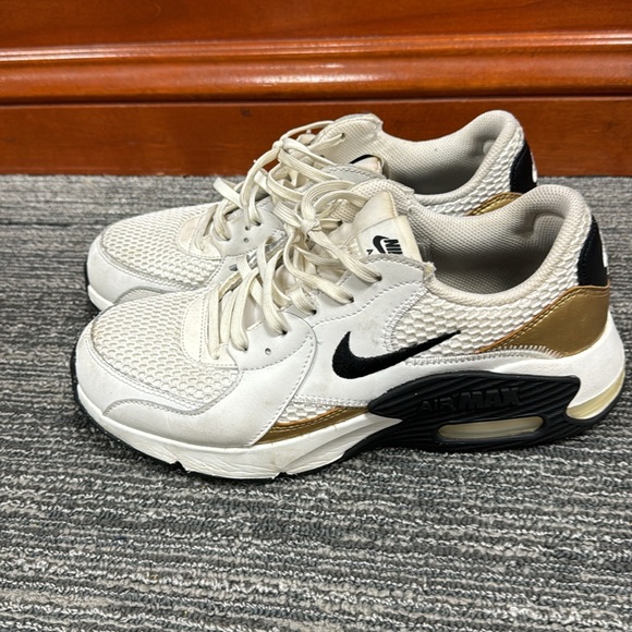 Nike Air Max size 9 - Picture 3 of 5